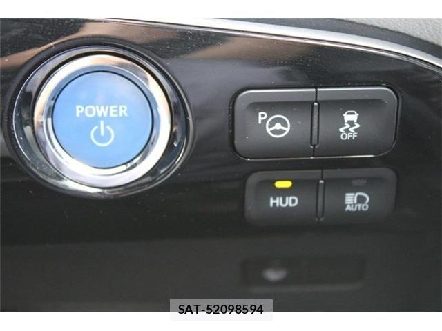Toyota PRIUS 2016-03 8368160-5