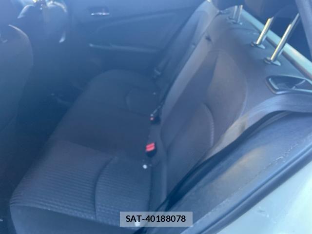 Toyota PRIUS 2017-02 8368172-10