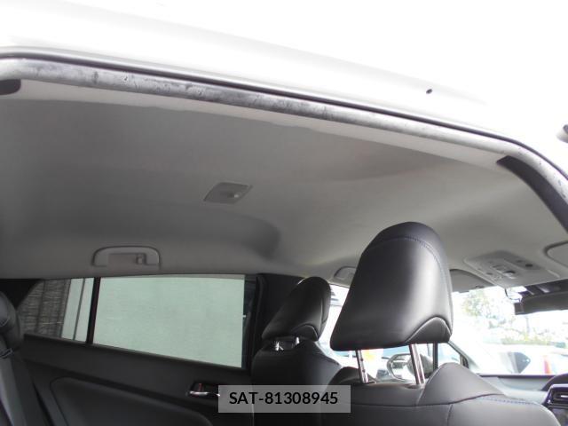 Toyota PRIUS 2019-04 8368159-11