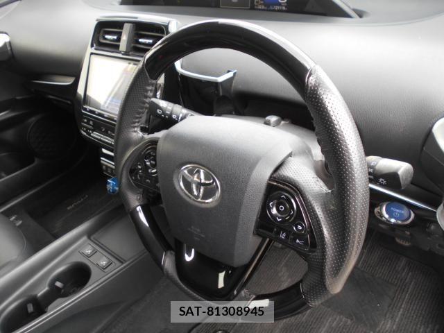 Toyota PRIUS 2019-04 8368159-23