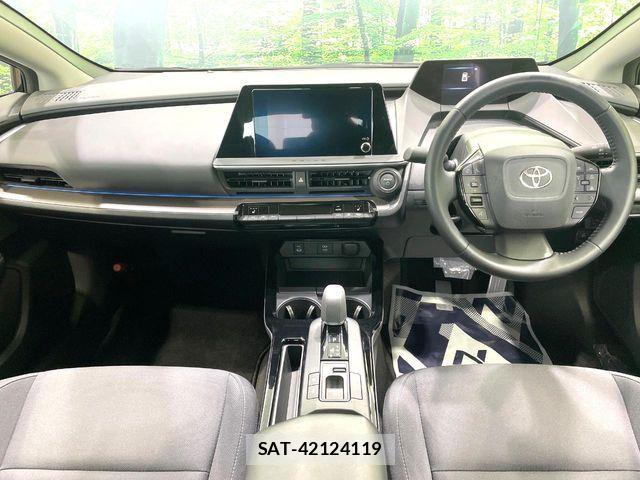 Toyota PRIUS 2025-02 8368131-1