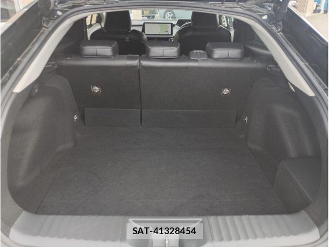 Toyota PRIUS 2023-06 8368139-10