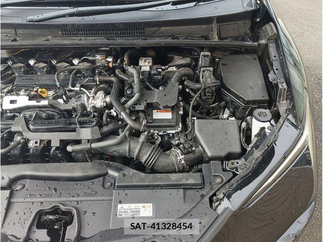 Toyota PRIUS 2023-06 8368139-16