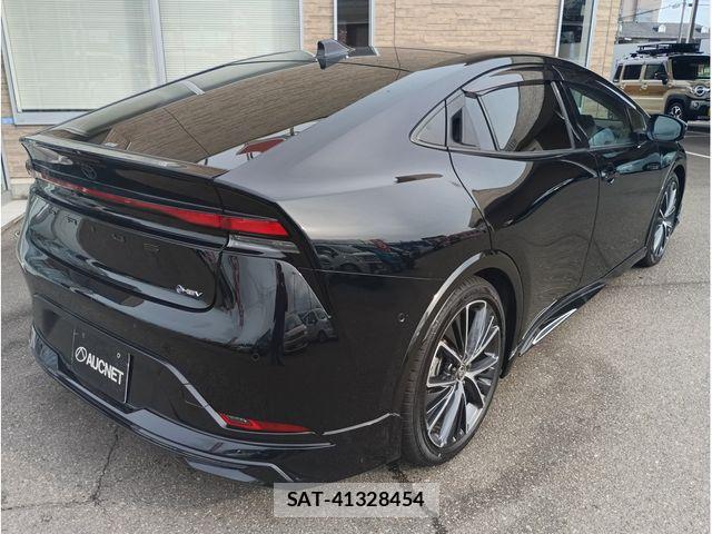 Toyota PRIUS 2023-06 8368139-2