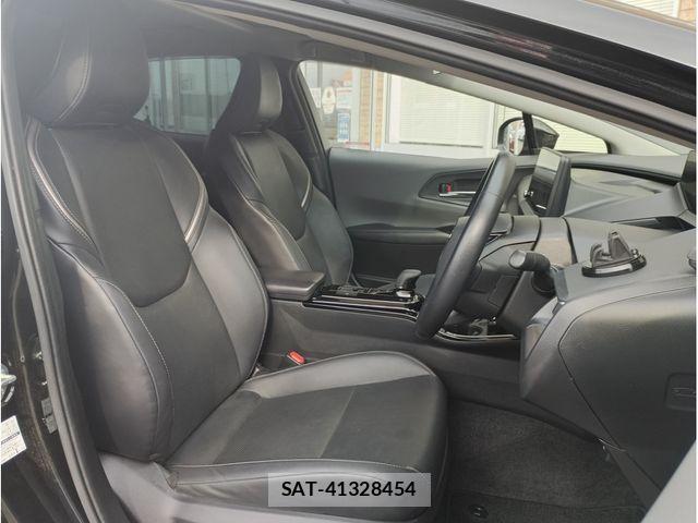Toyota PRIUS 2023-06 8368139-8
