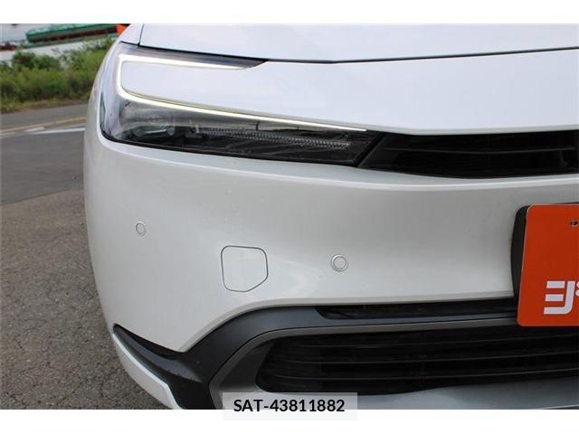 Toyota PRIUS 2023-09 8368140-15
