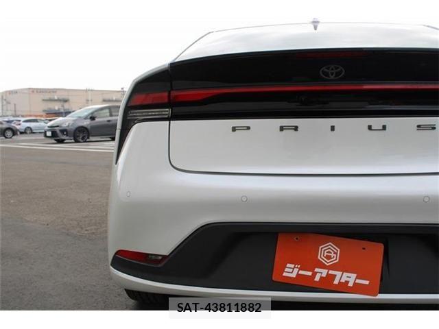 Toyota PRIUS 2023-09 8368140-19