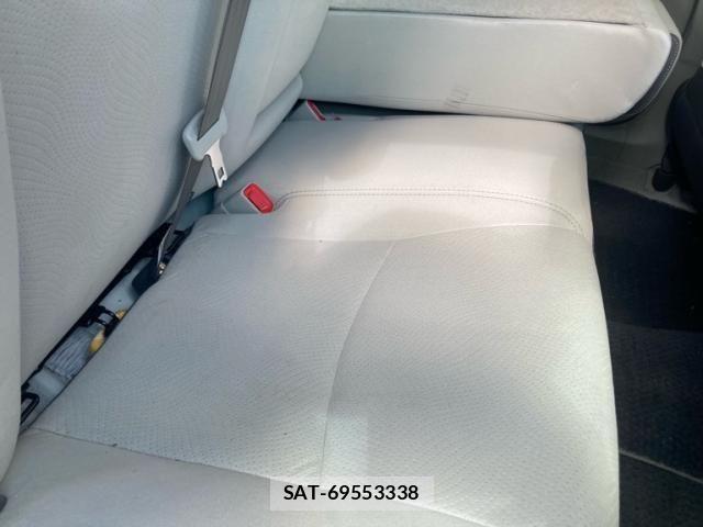 Toyota PRIUS 2011-09 8368204-11
