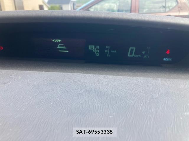 Toyota PRIUS 2011-09 8368204-16