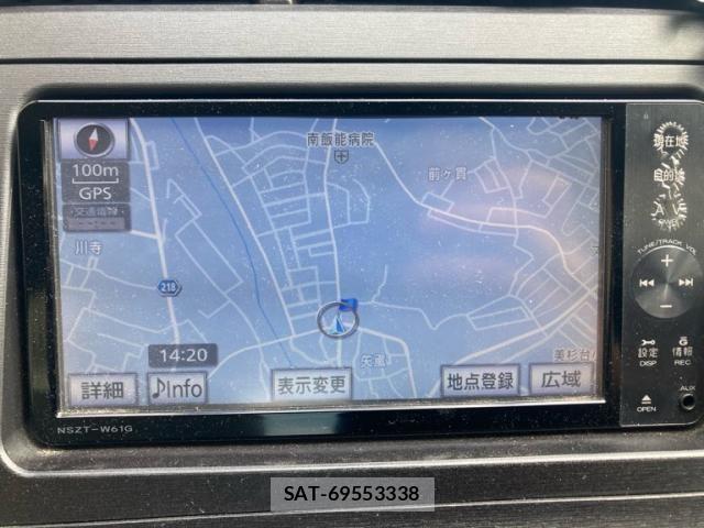 Toyota PRIUS 2011-09 8368204-17