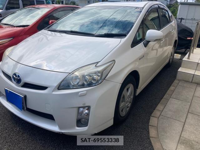 Toyota PRIUS 2011-09 8368204-2