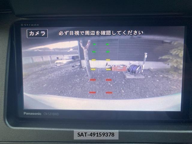 Toyota PRIUS 2013-04 8368216-24