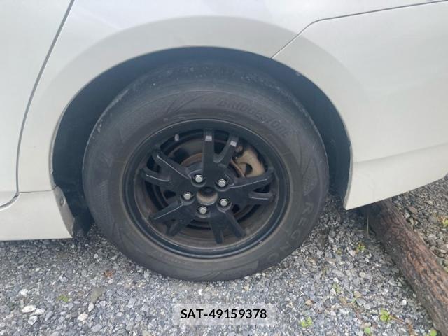 Toyota PRIUS 2013-04 8368216-7