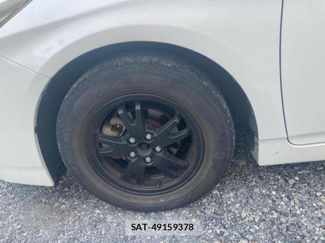 Toyota PRIUS 2013-04 8368216-8