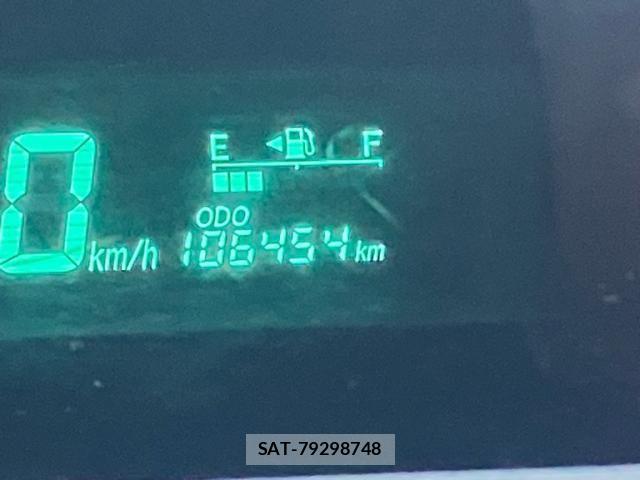 Toyota PRIUS 2008-10 8368185-11