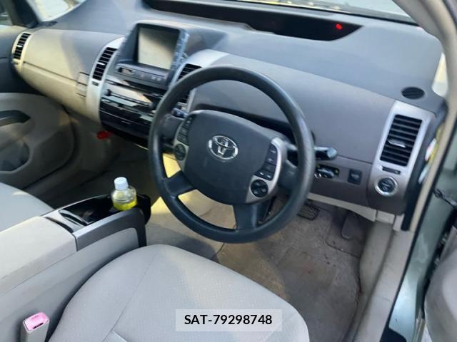 Toyota PRIUS 2008-10 8368185-4