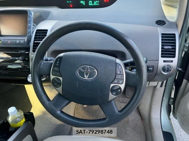 Toyota PRIUS 2008-10 8368185-8