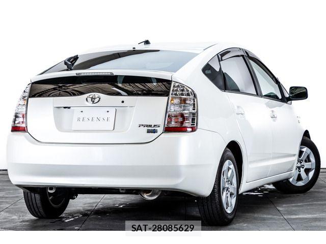 Toyota PRIUS 2009-02 8368173-2