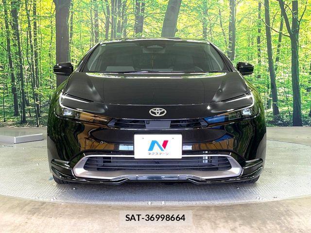 Toyota PRIUS 2024-03 8368128-13