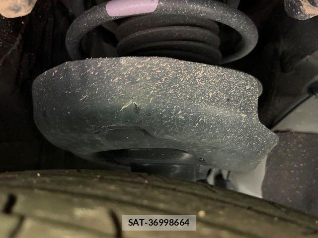 Toyota PRIUS 2024-03 8368128-19