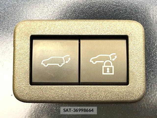 Toyota PRIUS 2024-03 8368128-6