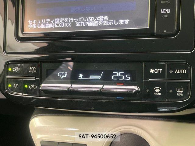 Toyota PRIUS 2017-06 8368155-6