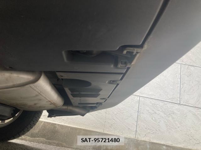 Toyota PRIUS 2016-12 8368174-9