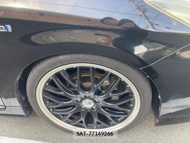 Toyota PRIUS 2012-02 8368203-11