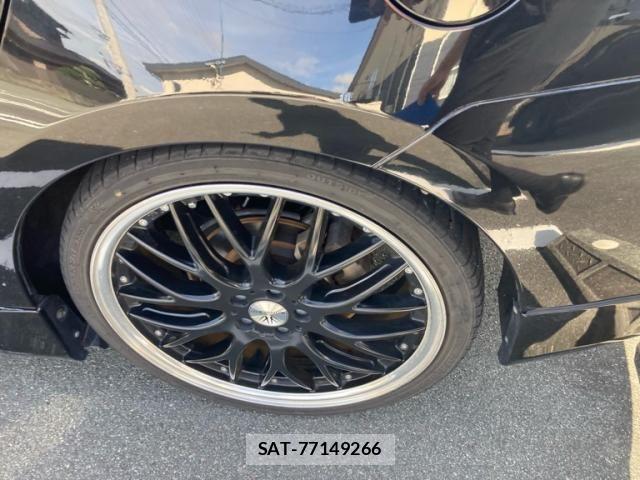 Toyota PRIUS 2012-02 8368203-13