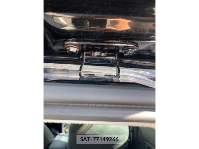 Toyota PRIUS 2012-02 8368203-5