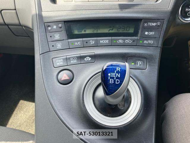 Toyota PRIUS 2009-11 8368200-16