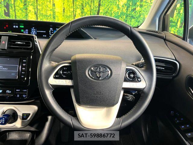 Toyota PRIUS 2016-05 8368151-7