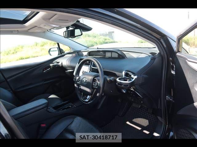 Toyota PRIUS 2021-05 8368146-10