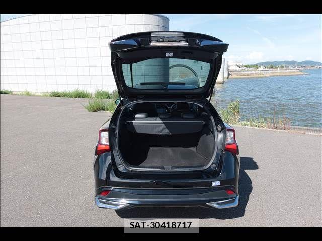 Toyota PRIUS 2021-05 8368146-18