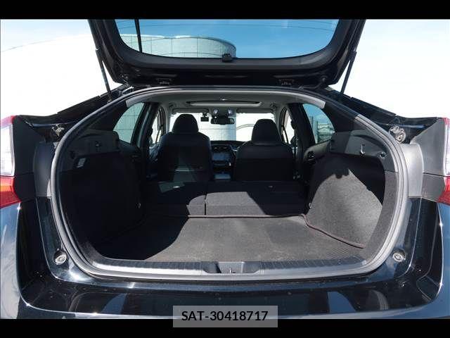 Toyota PRIUS 2021-05 8368146-19