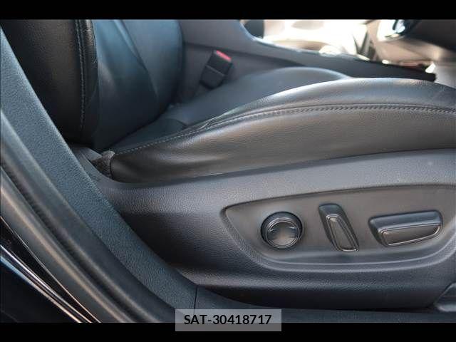 Toyota PRIUS 2021-05 8368146-21