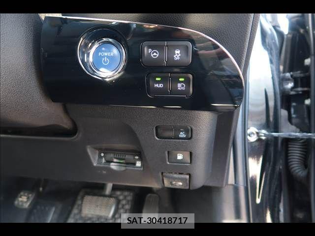 Toyota PRIUS 2021-05 8368146-22
