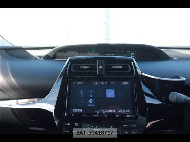 Toyota PRIUS 2021-05 8368146-29