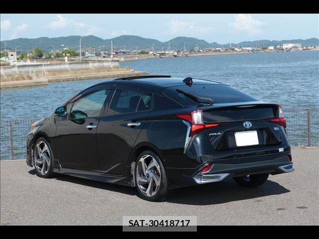 Toyota PRIUS 2021-05 8368146-3