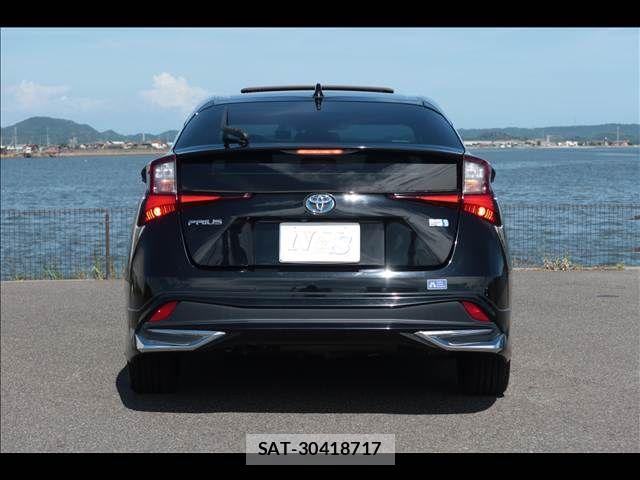 Toyota PRIUS 2021-05 8368146-4