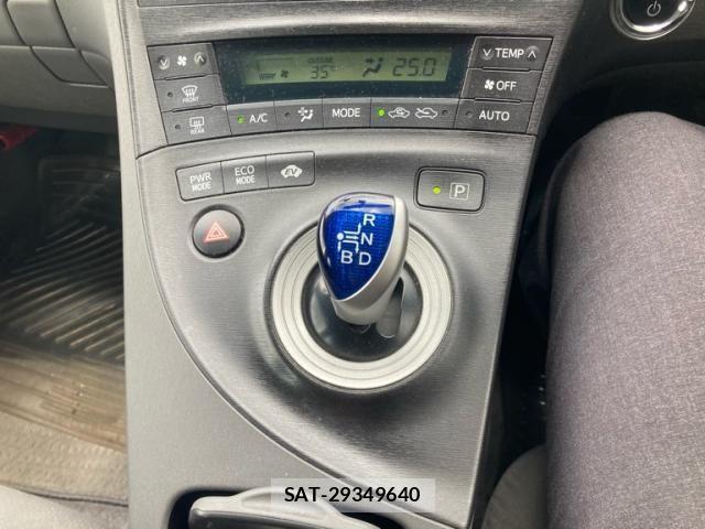 Toyota PRIUS 2009-08 8368199-13