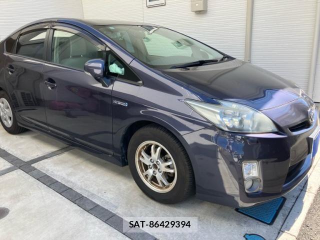 Toyota PRIUS 2011-11 8368192-9