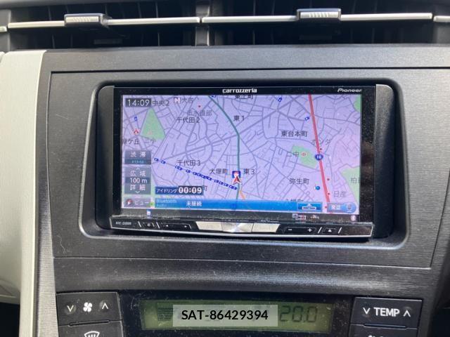 Toyota PRIUS 2011-11 8368192-15