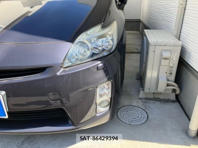 Toyota PRIUS 2011-11 8368192-8