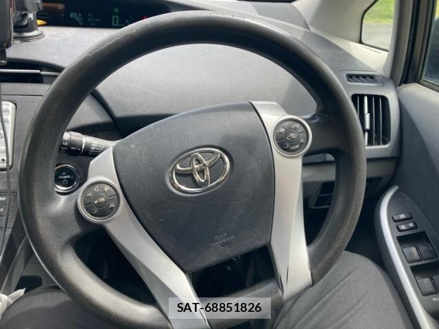 Toyota PRIUS 2010-07 8372072-19