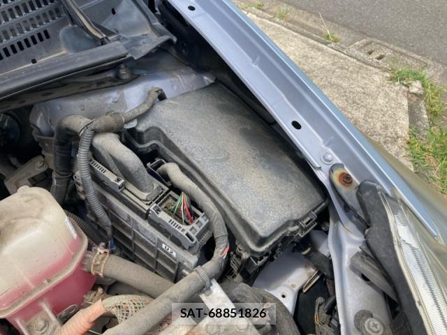 Toyota PRIUS 2010-07 8372072-21