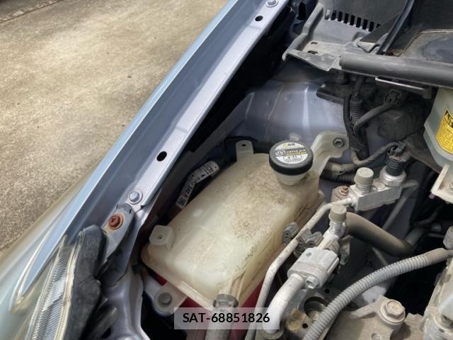 Toyota PRIUS 2010-07 8372072-22