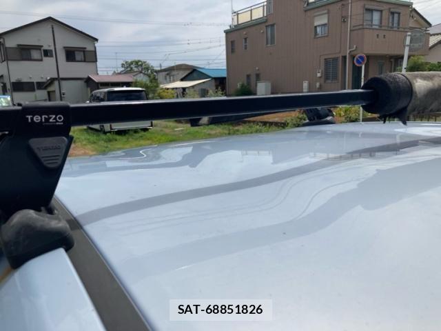 Toyota PRIUS 2010-07 8372072-24