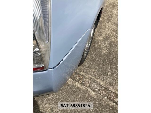 Toyota PRIUS 2010-07 8372072-26