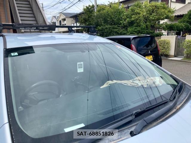 Toyota PRIUS 2010-07 8372072-5